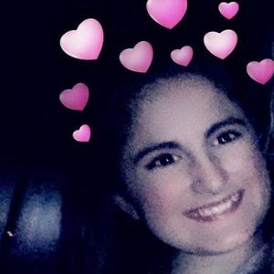 Meet your Posher, Kaitlyn